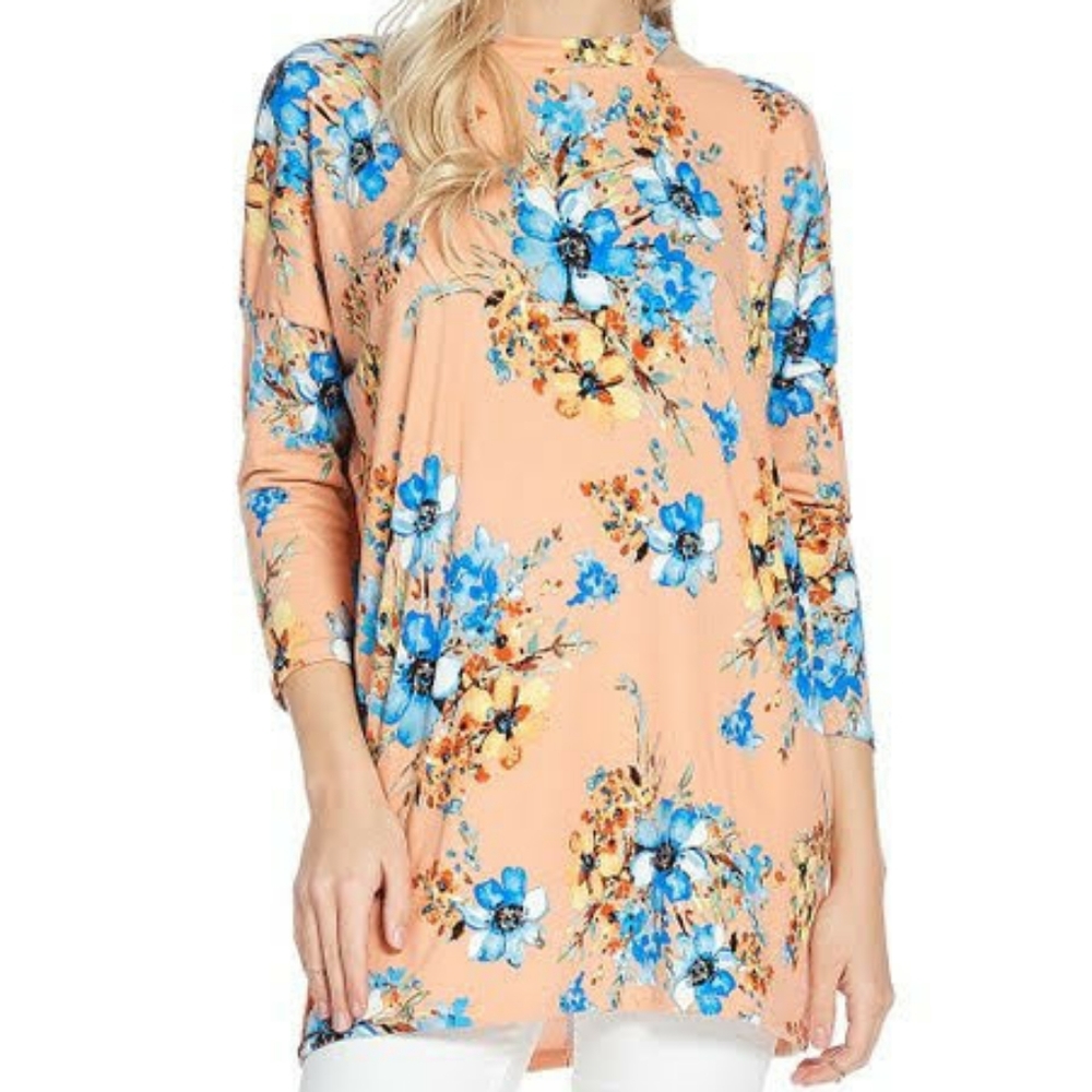 Flowered Top - Picture 2 of 3